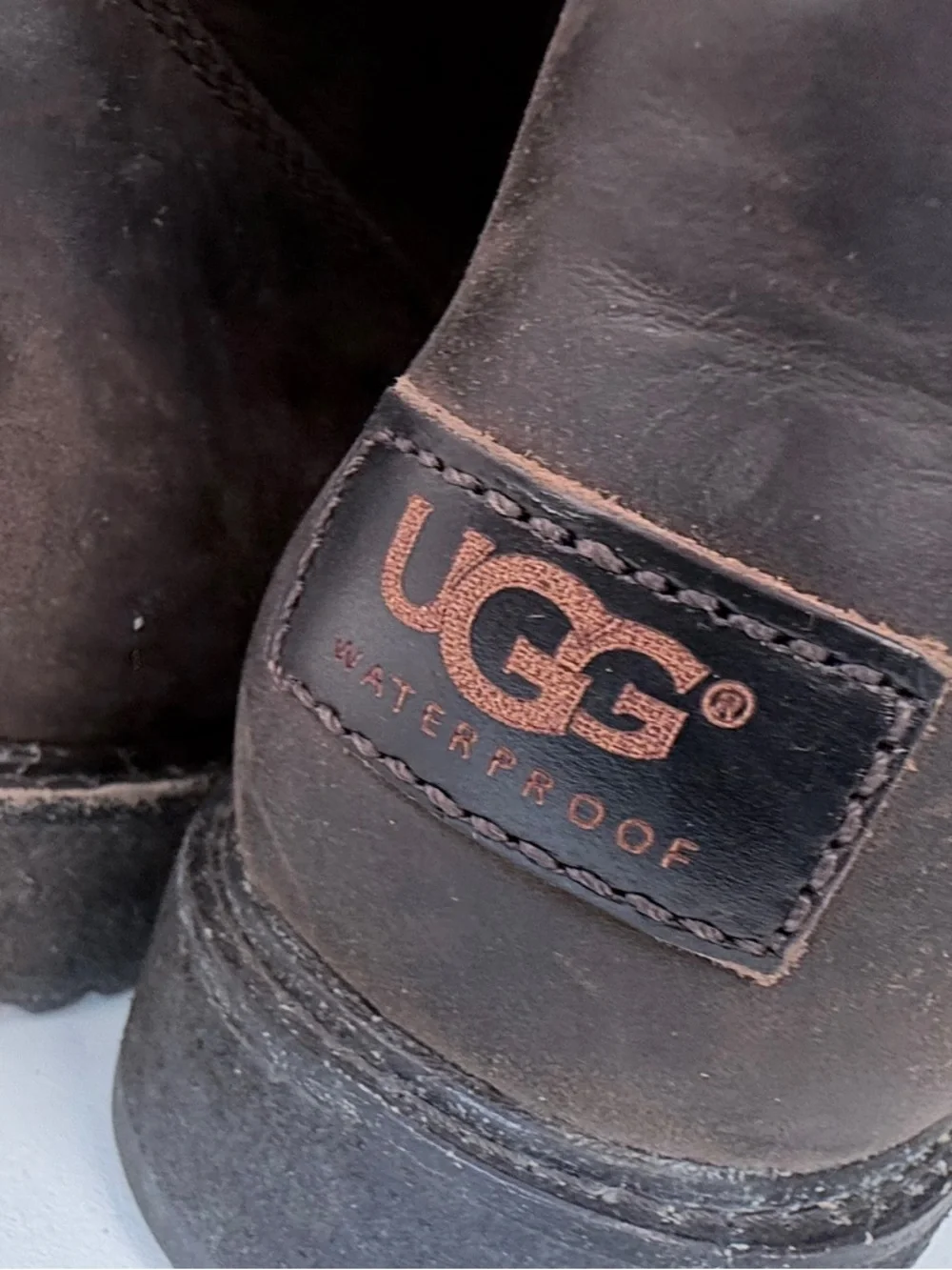 UGG Mens Leather Lace Up Boots Brown Moc Toe Size 10 Rugged Waterproof boots